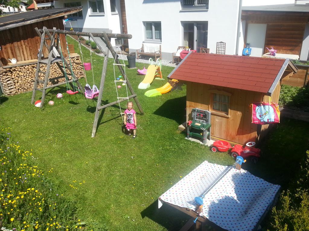 Ferienhaus Gundi Pettneu am Arlberg Exterior foto